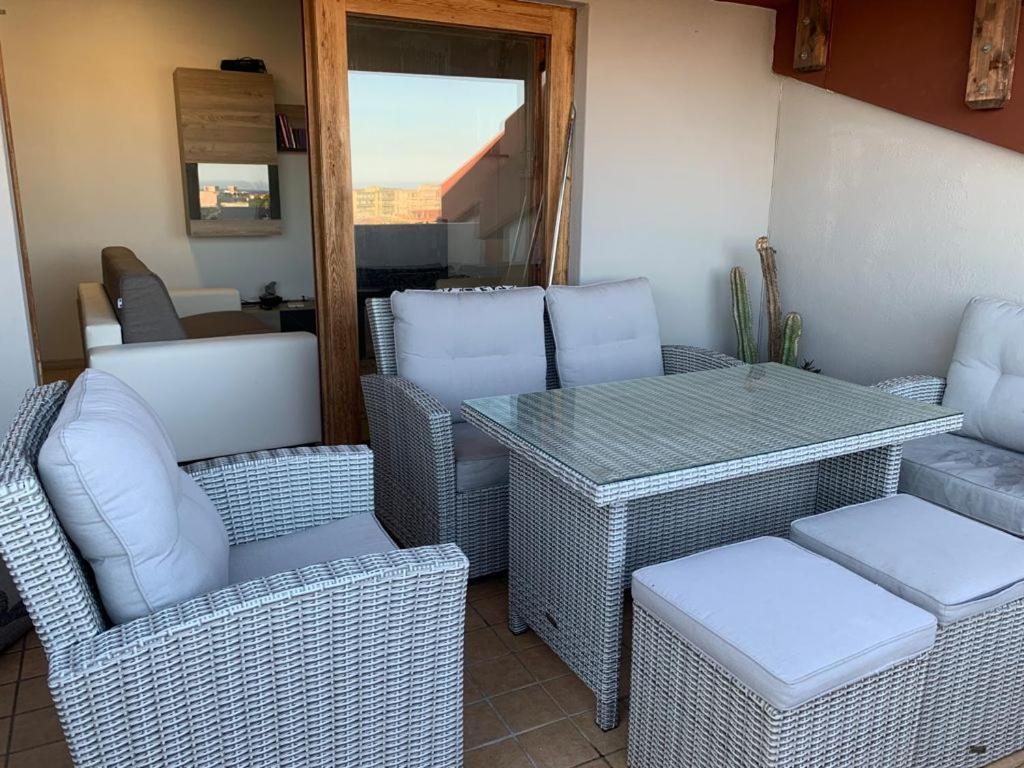 Appartement Relax Sea View Attic à Quartu SantʼElena Extérieur photo